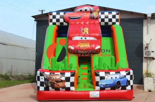 ŞİŞME OYUN PARKI CARS KAYDIRAK 8*5*7 METRE 